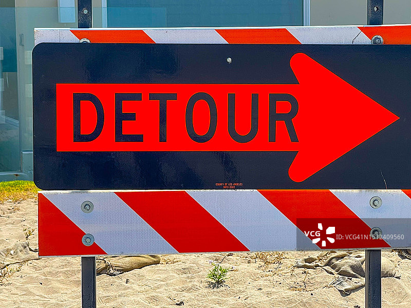 绕行路标，马里纳德尔雷图片素材