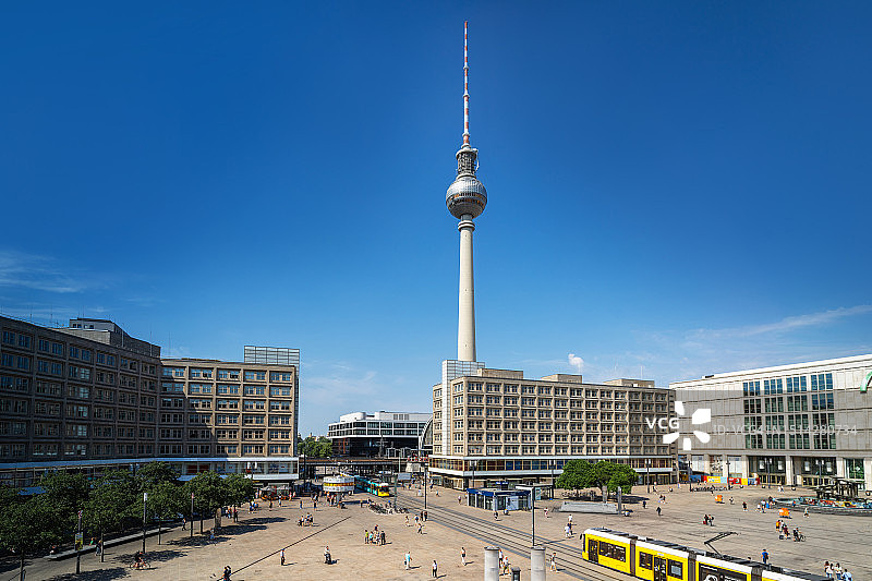 德国柏林亚历山大广场电视塔俯视图图片素材