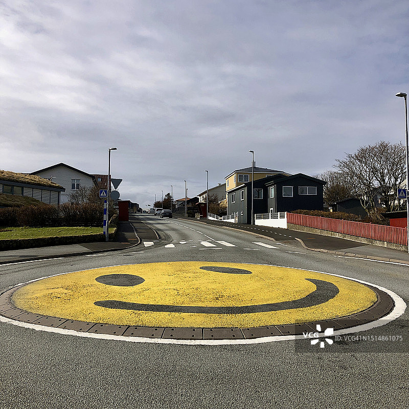 法罗群岛托尔斯港的笑脸环岛图片素材