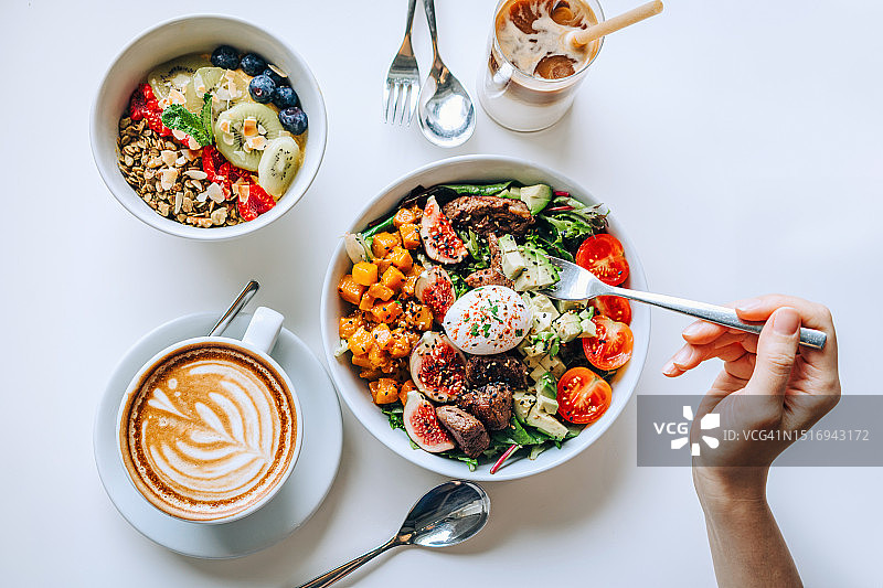 健康牛肉沙拉碗图片素材