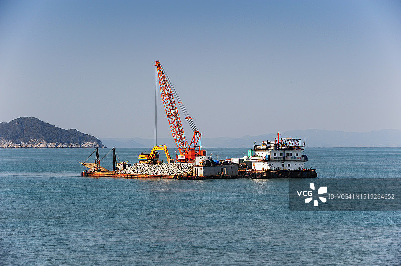 全罗南道莞岛郡青山岛驳船图片素材