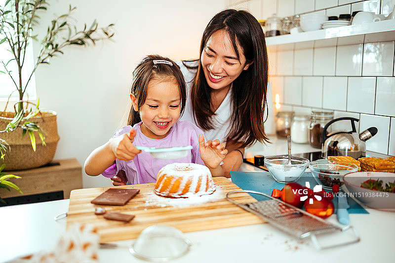 我们一起制作最美丽的蛋糕图片素材