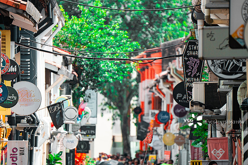 新加坡小印度的店屋和购物中心图片素材