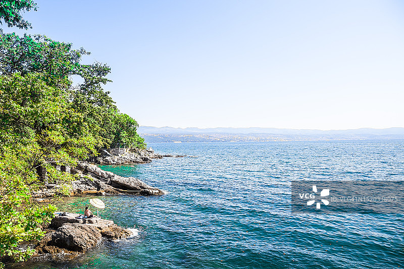 克罗地亚伊斯特拉洛夫兰的木板路图片素材