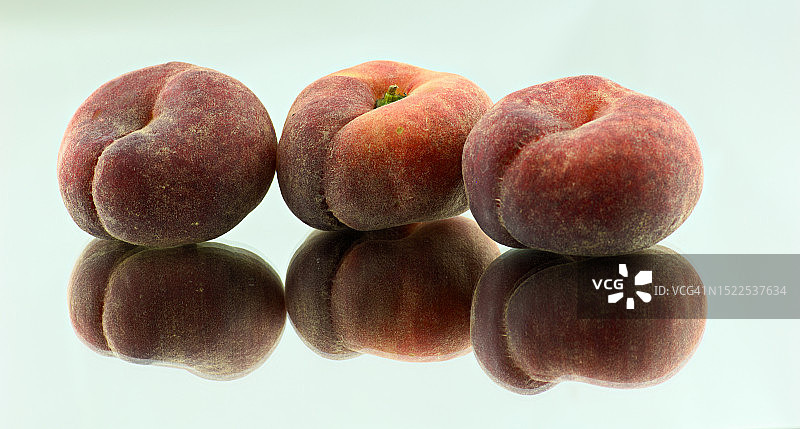 白色背景下的水果特写，英国凯尔菲利图片素材