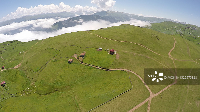 土耳其特拉布宗绿色原野的壮丽景色图片素材