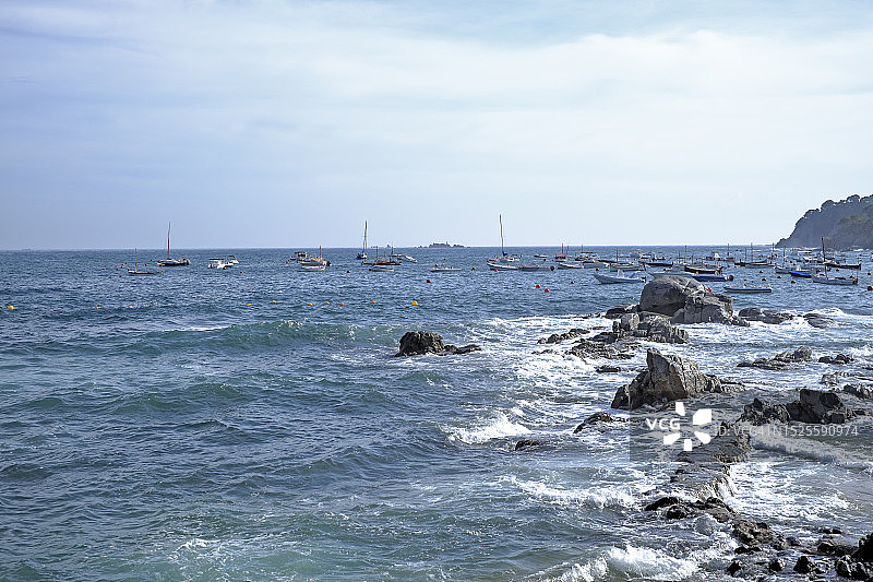 西班牙加泰罗尼亚菲格拉斯海景风光图片素材