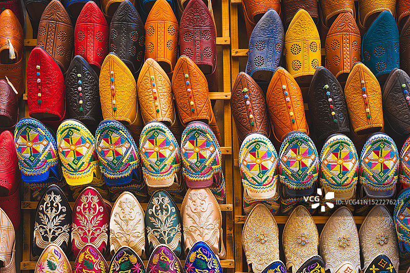 五颜六色摩洛哥皮鞋纪念品图片素材