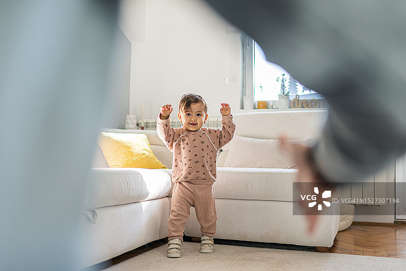 我的宝宝的第一步图片素材