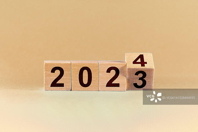 2023年终结与2024年新年开始概念图片素材
