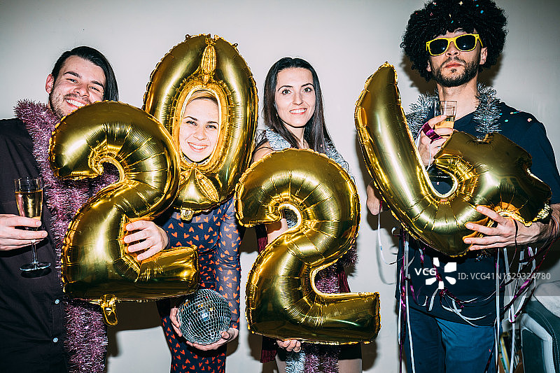 人们喜迎新年图片素材