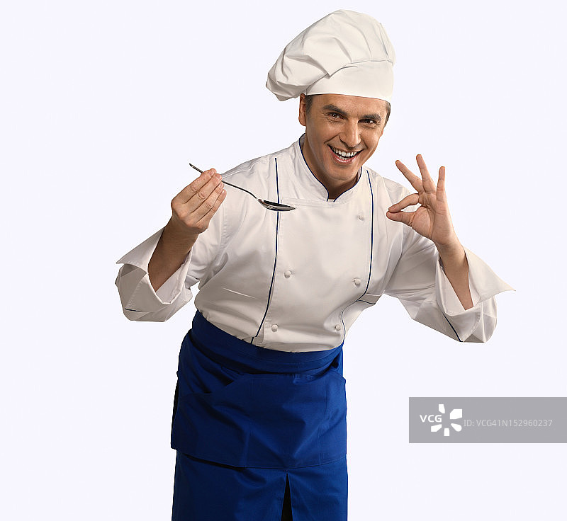 笑容满面的年轻厨师图片素材