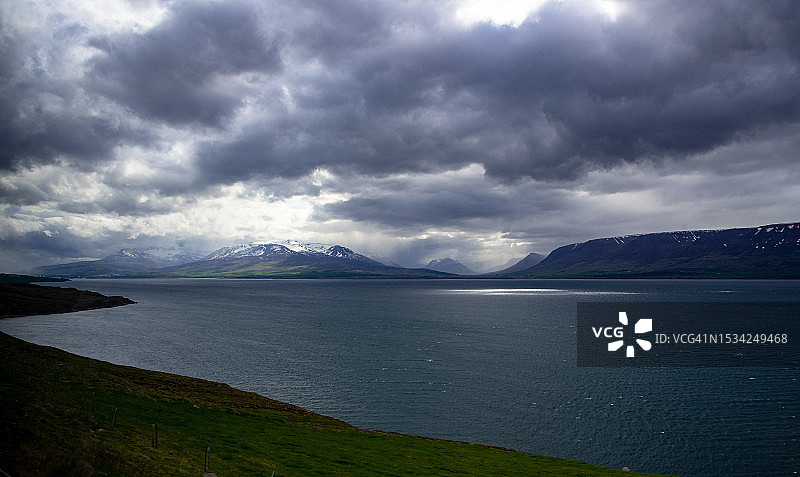 冰岛的迷人海景图片素材