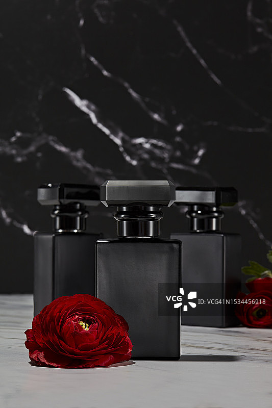 香水瓶图片素材