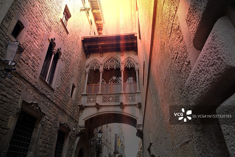 跨越桥图片素材