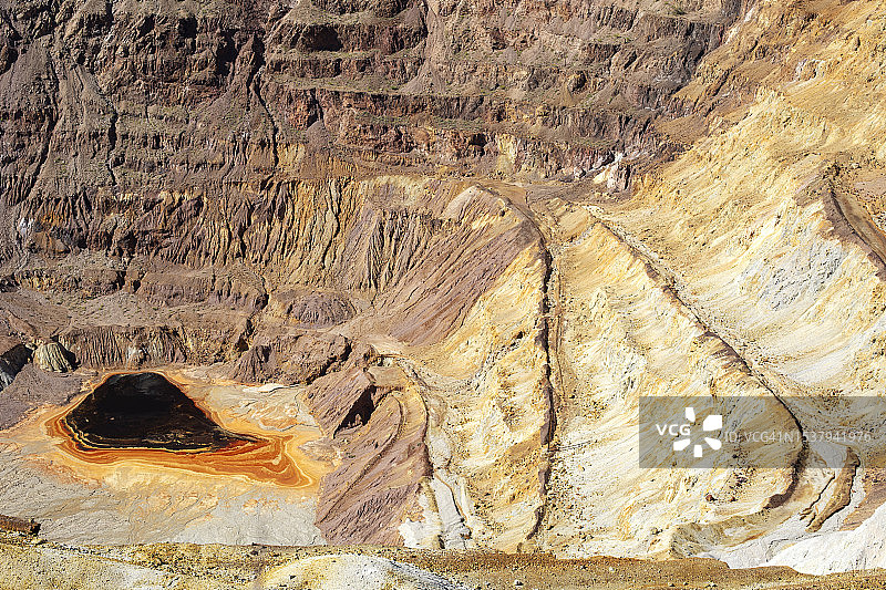 美国亚利桑那州比斯比的薰衣草矿坑图片素材