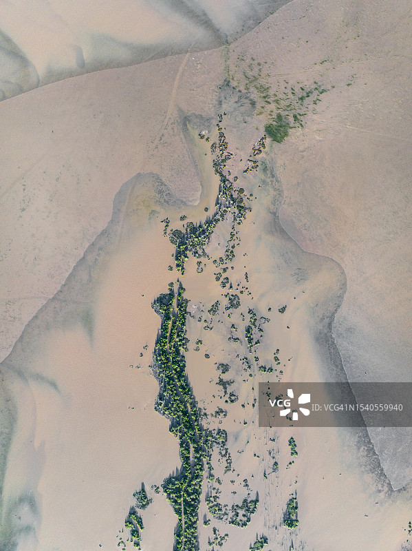 从上方拍摄的澳大利亚西澳大利亚州德比的菲茨罗伊河支流图片素材