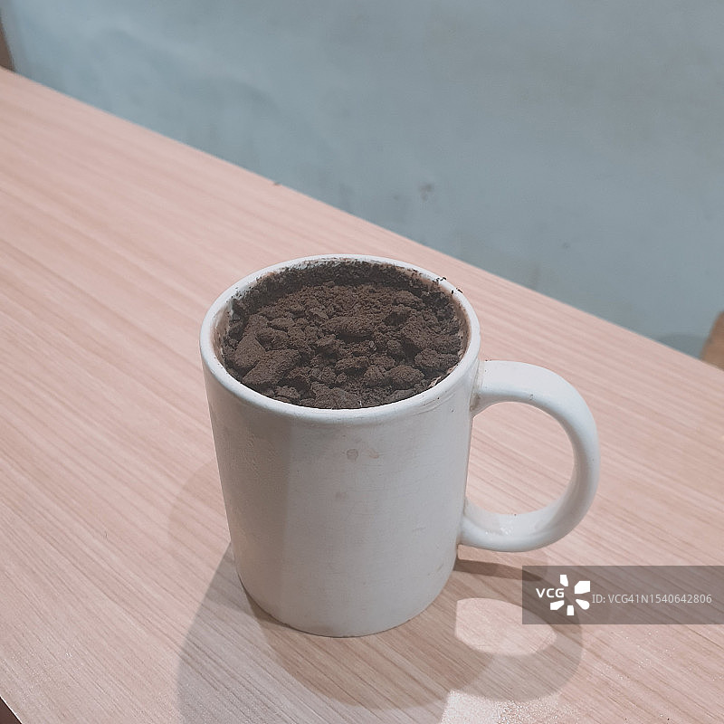 俯视桌上的咖啡图片素材