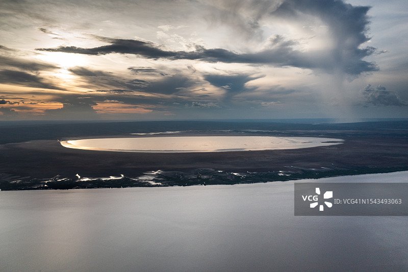 澳大利亚西澳大利亚州温德姆剑桥海湾西臂日落航拍图片素材