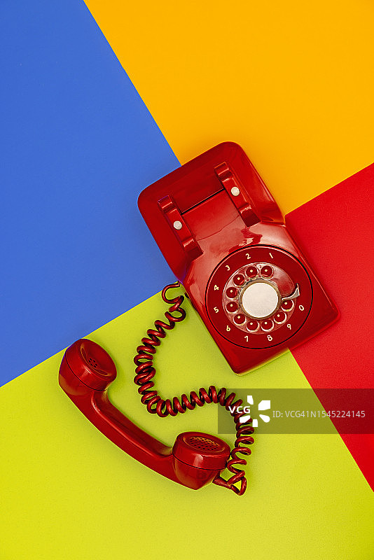 红色复古座机电话图片素材