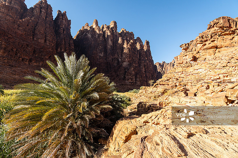 沙特阿拉伯迪萨峡谷风光图片素材