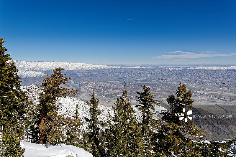 我可以看得很远，横跨南加州图片素材