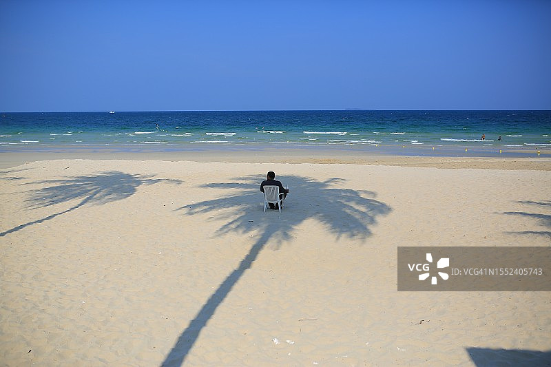 美丽的海滩和大海图片素材