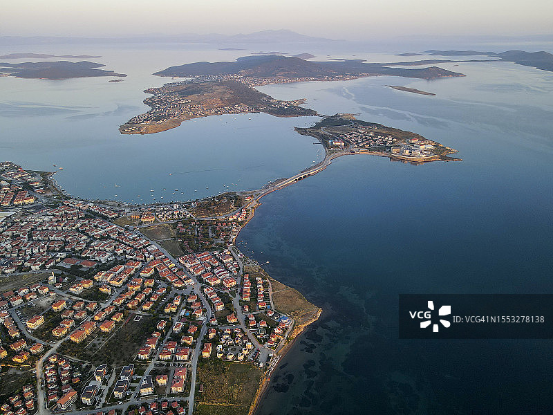 爱琴海沿岸的小镇阿伊瓦勒克图片素材