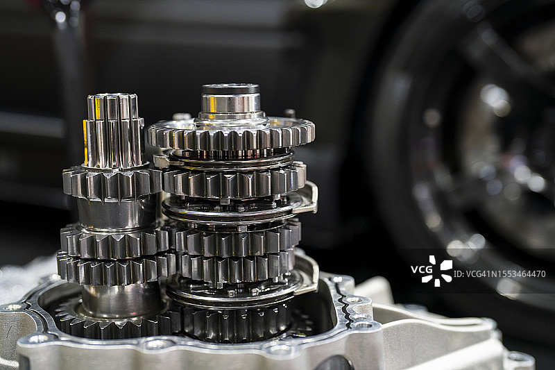 汽车发动机齿轮特写图片素材