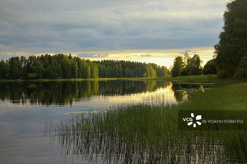芬兰维拉特湖的风景图片素材