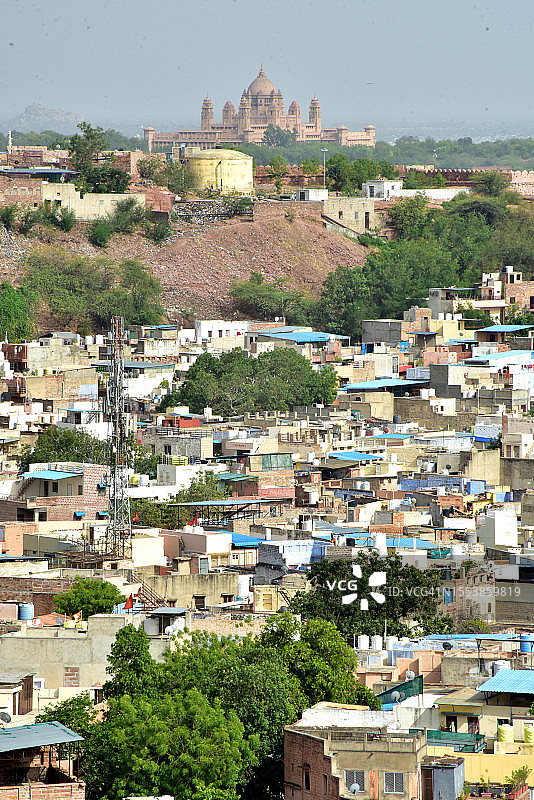 乌麦巴旺和蓝色城市狭窄巷道的顶视图图片素材