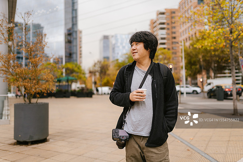 在智利圣地亚哥的日本游客图片素材