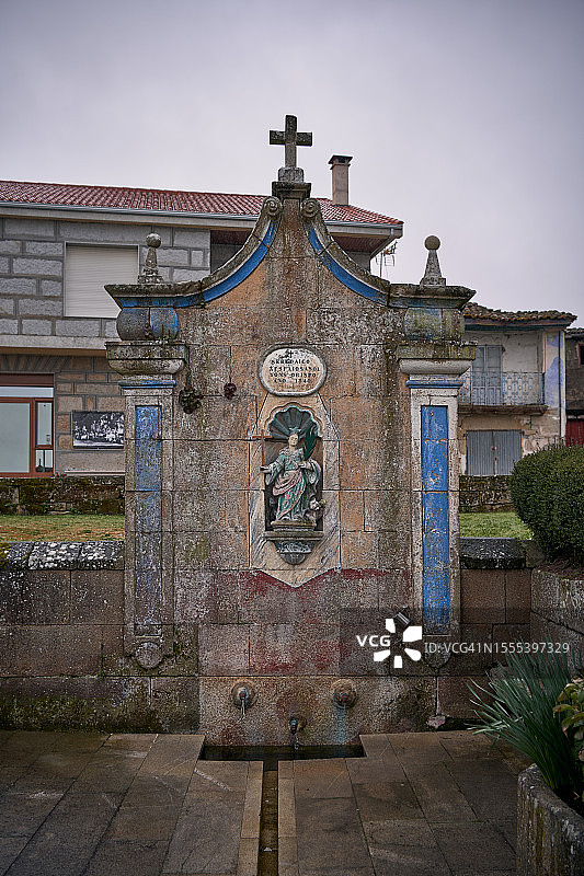 圣水喷泉图片素材