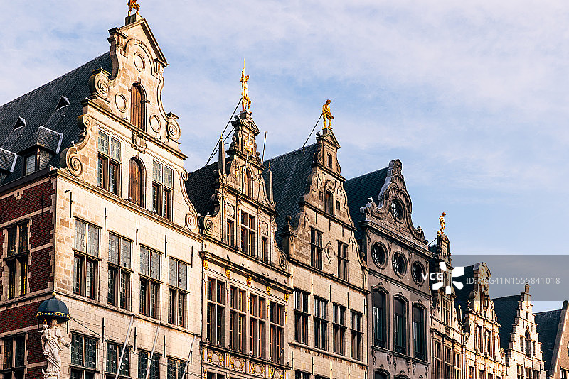 比利时安特卫普老城区的古建筑图片素材