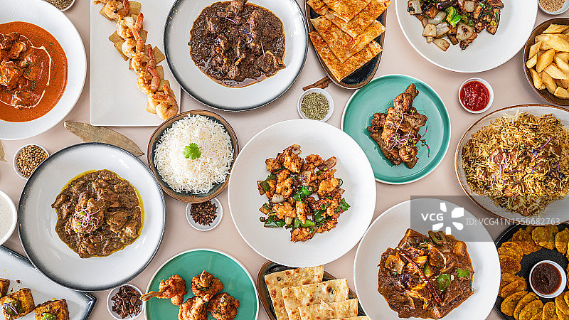 印度融合菜餐桌图片素材