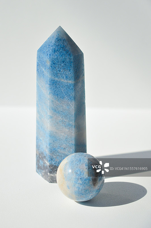 蓝色水晶聚光石晶体图片素材