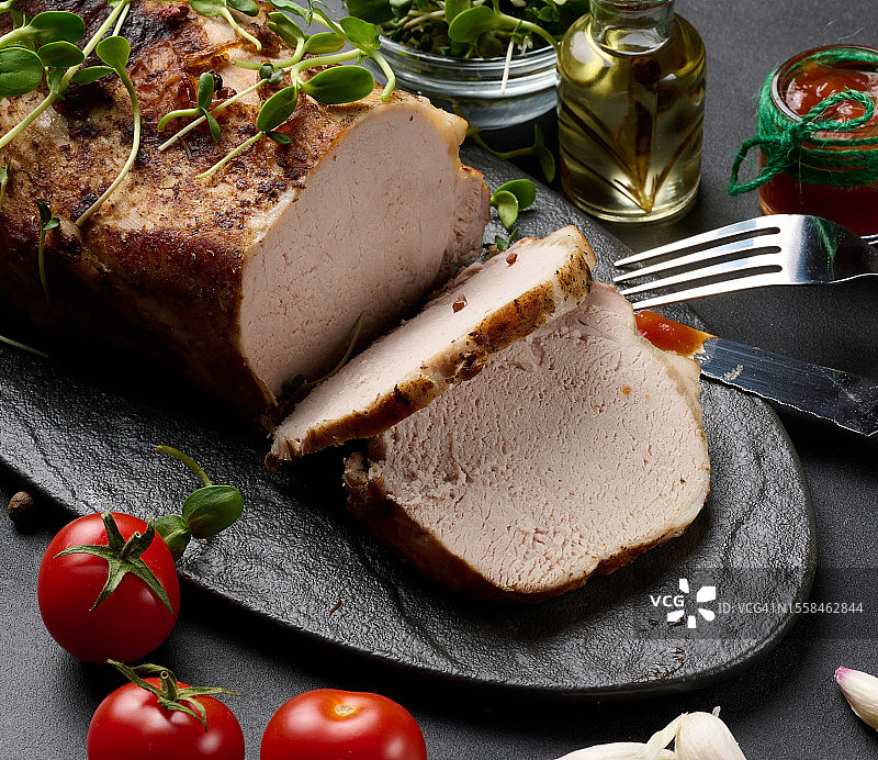 烤牛里脊肉块图片素材