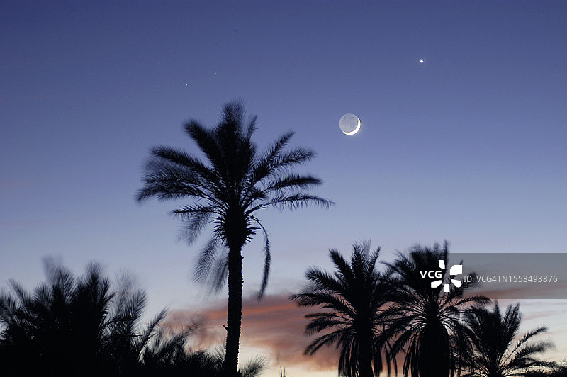 毛里塔尼亚瓦丹上方的天空图片素材