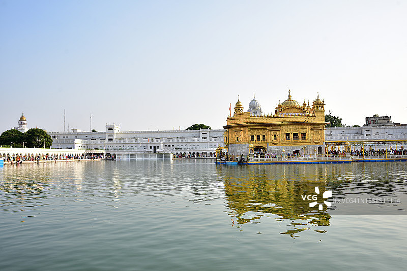 金色寺庙图片素材