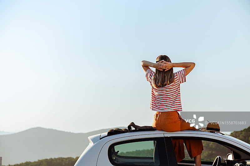 远离这一切图片素材