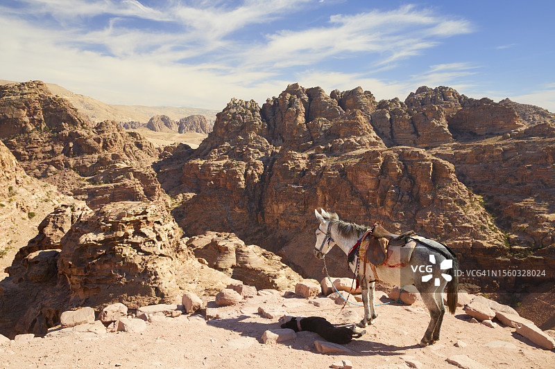 约旦佩特拉的佩特拉山脉景色图片素材