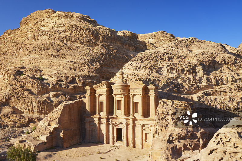 约旦马安省佩特拉的修道院图片素材