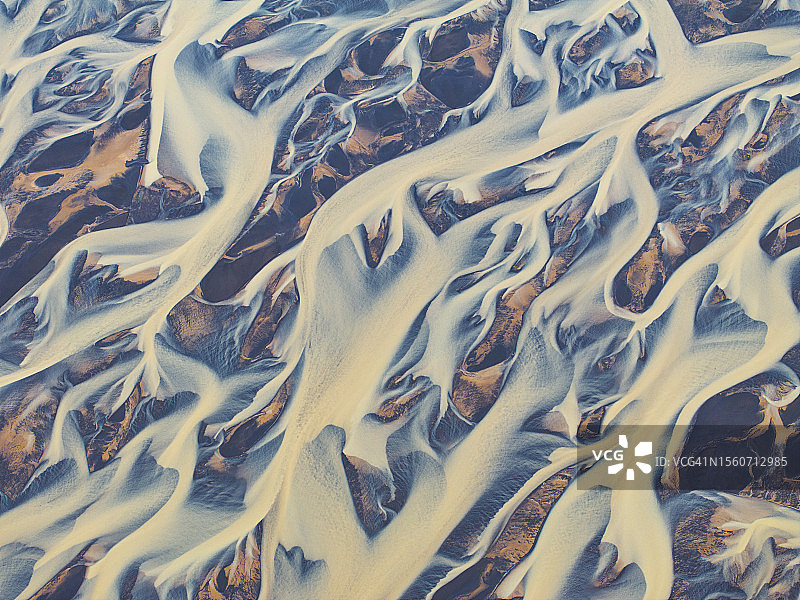 冰岛南部海岸河流夏季航拍抽象图图片素材