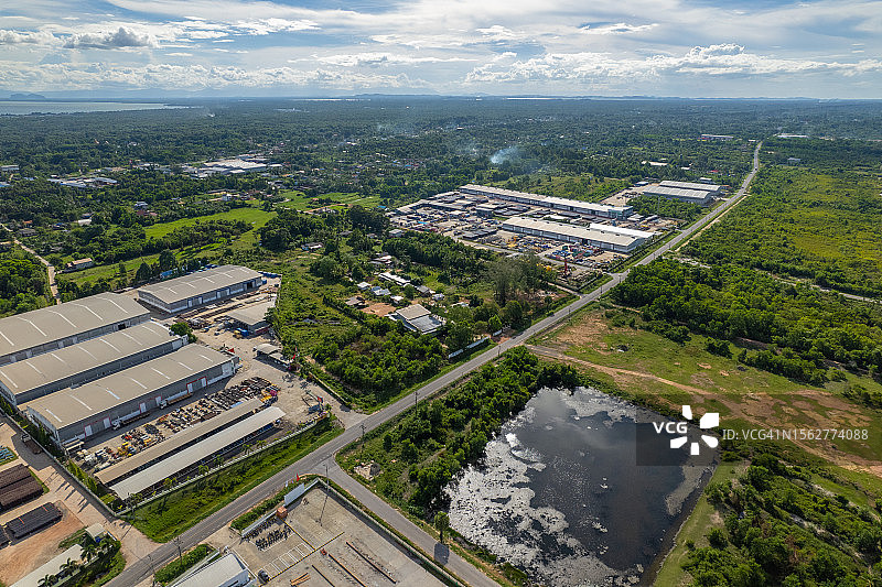 泰国工厂废水问题航拍图片素材