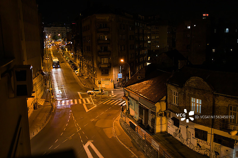 贝尔格莱德的夜间街道图片素材