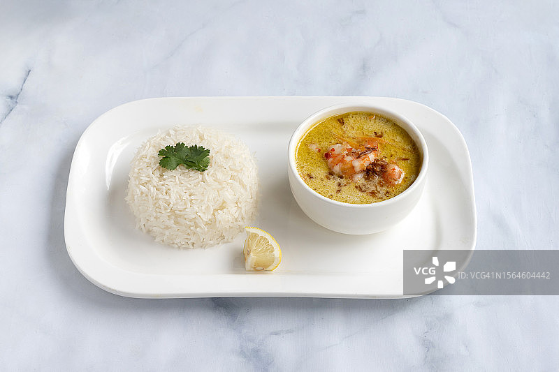 虾仁绿咖喱图片素材