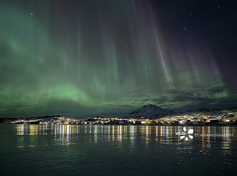 格陵兰塔西拉克，北极光图片素材