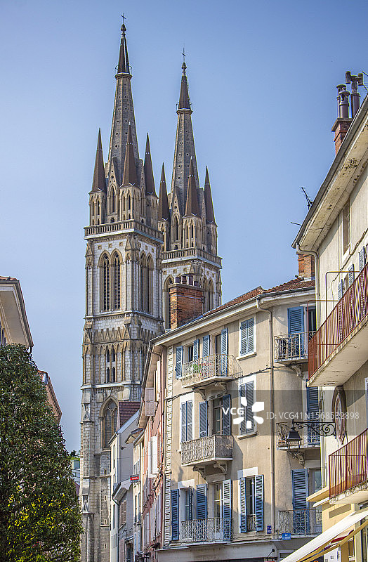 法国瓦龙圣布鲁诺教堂图片素材