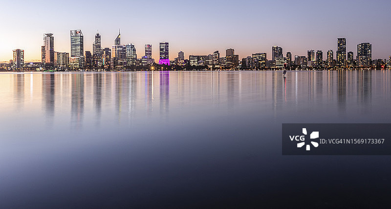 黄昏时的珀斯城市图片素材