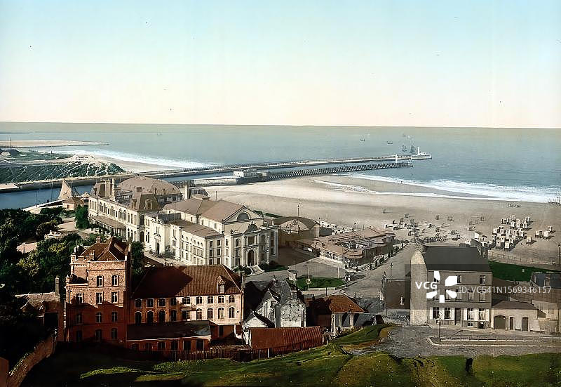 法国上法兰西大区滨海布洛涅海滩和赌场，1890年，历史照片的数字增强复制品图片素材